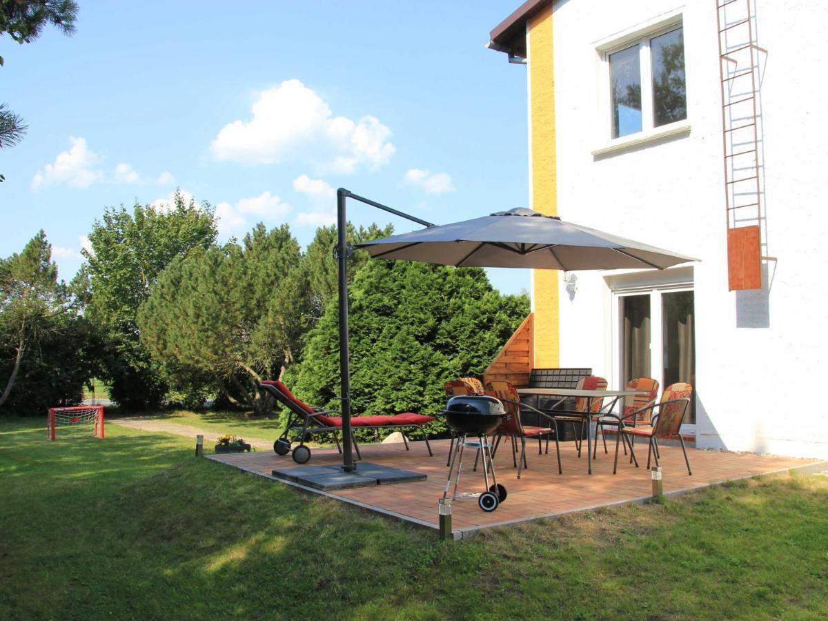 Ferienwohnung Am Alten Gutshaus Nossentiner Huette Esterno foto