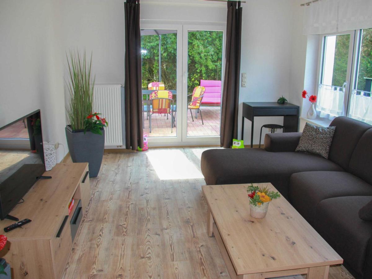 Ferienwohnung Am Alten Gutshaus Nossentiner Huette Esterno foto